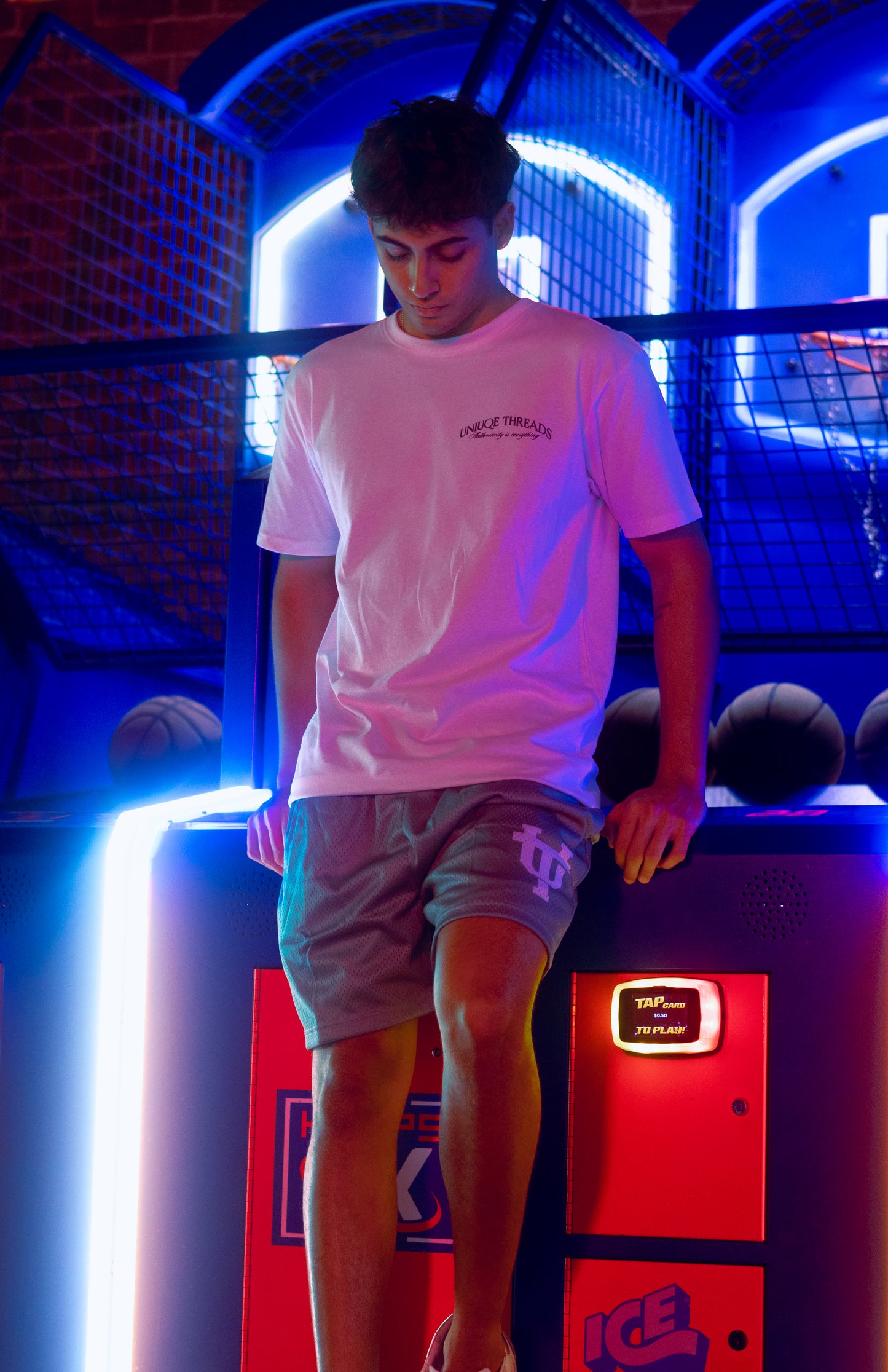 Authentizität ist der Schlüssel T-Shirt
