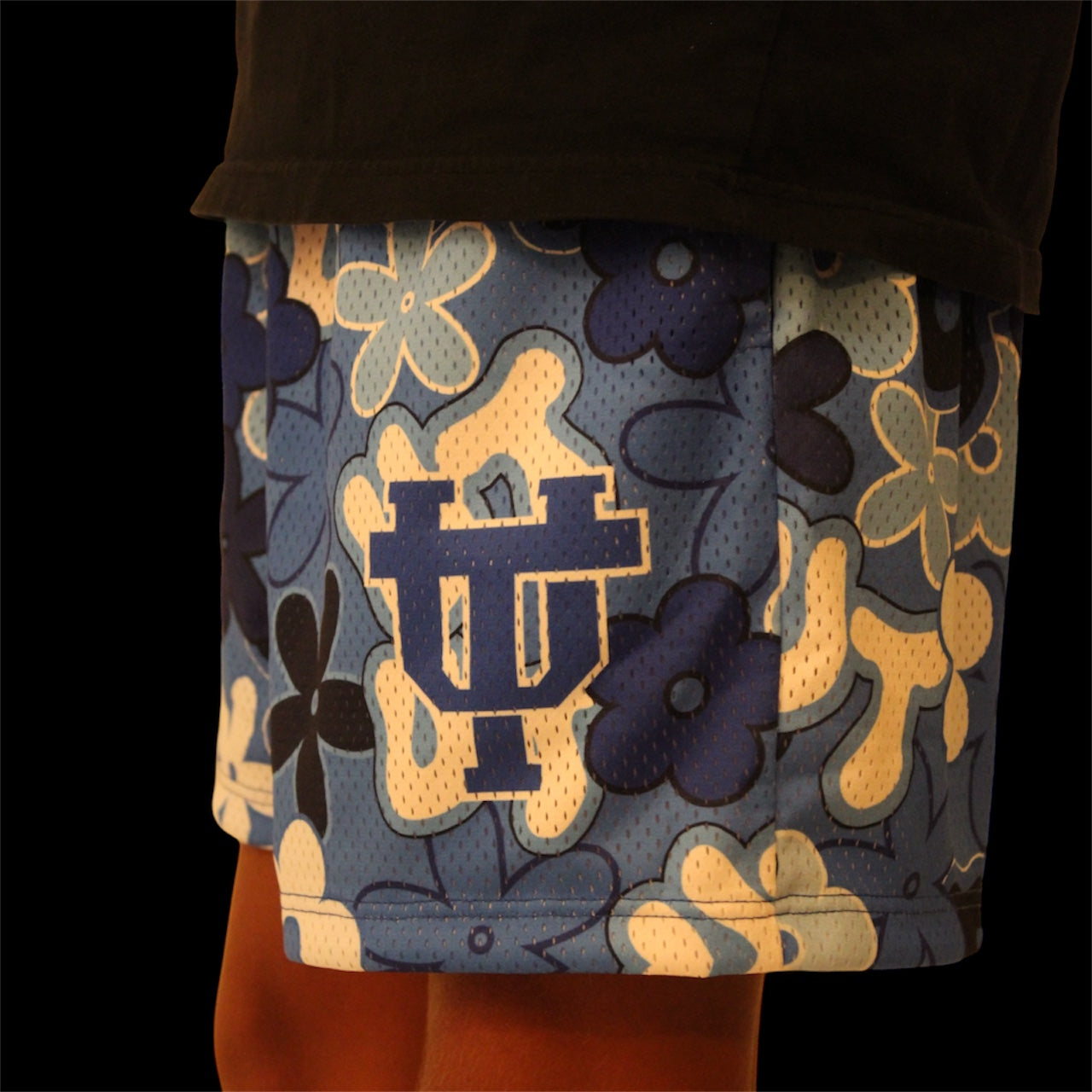UT Island Bloom Shorts Ocean Blue