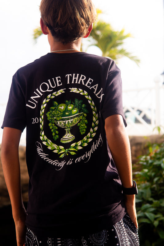 Authenticity Is Key Tee Black